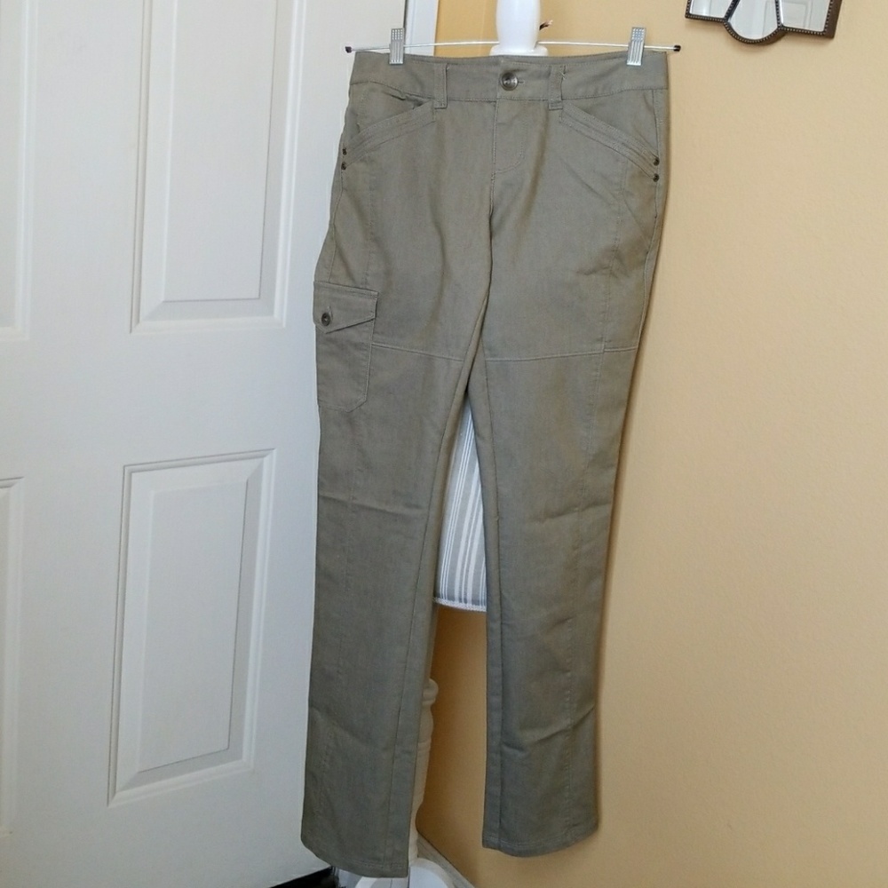 DKNY  Cargo jeans, light green, zs 8